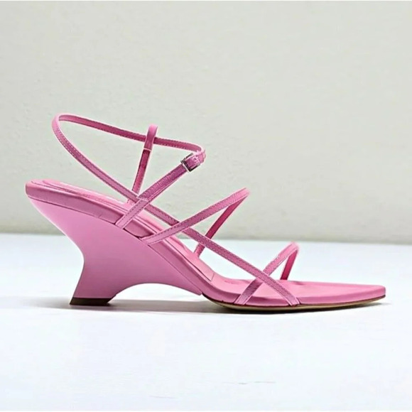 Gia Borghini Women's Gia 26 Strappy Wedge Sandals Pink Size 39 IT (MSRP $510) - Picture 6 of 12